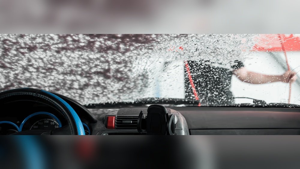 Can Car Wash Damage Windshield Chip? Shocking Truth Revealed!