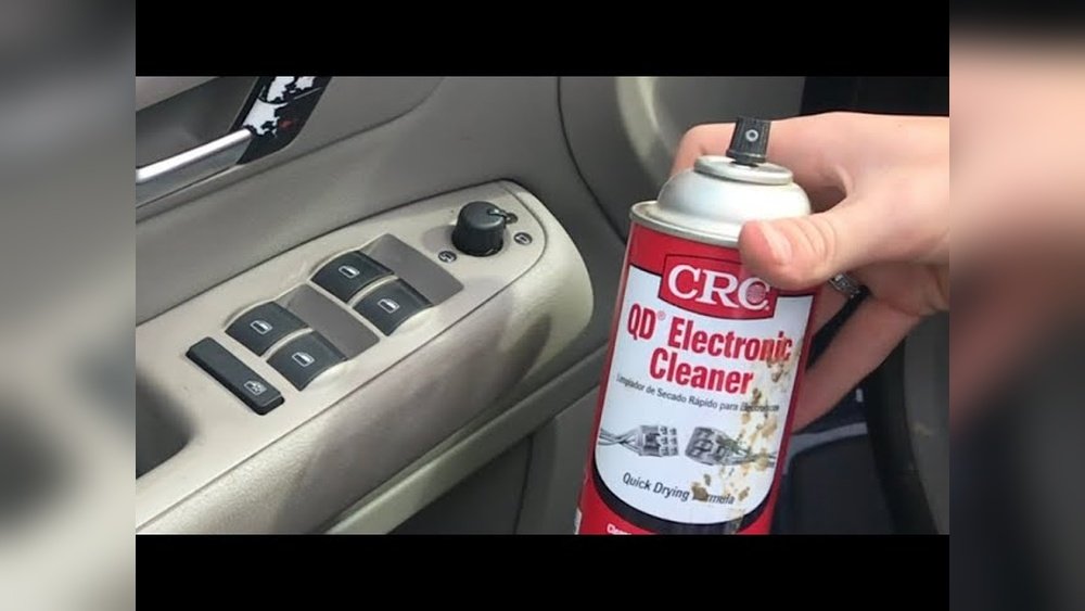 How to Clean Car Window Switch: Easy Steps for a Sparkling Result