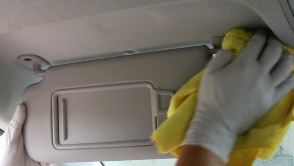 How to Clean Windshield Visor: Quick Tips for a Crystal Clear View