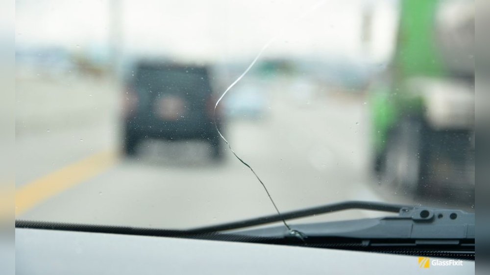 What Causes Windshield Cracks: Surprising Reasons You Must Know