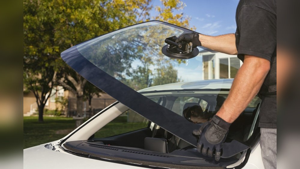 What is Windshield Replacement: Essential Guide for Every Driver